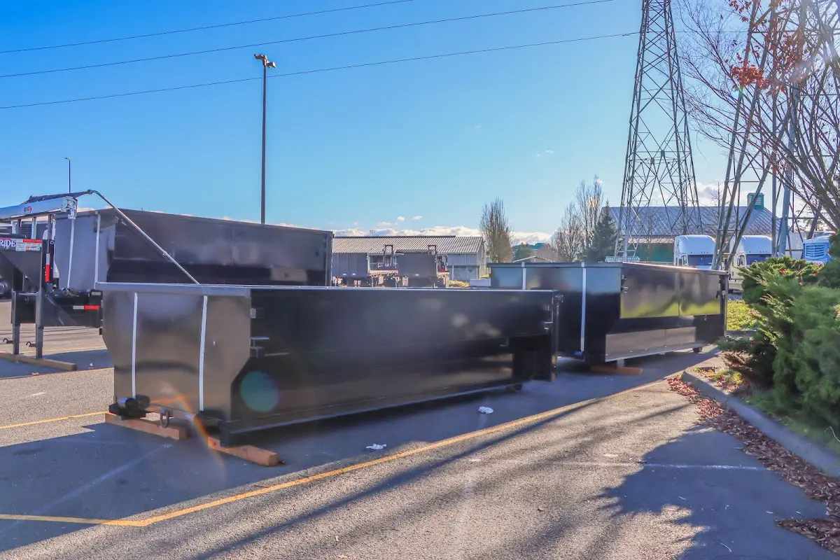 Professional dumpster rental and junk removal service in Zephyrhills South